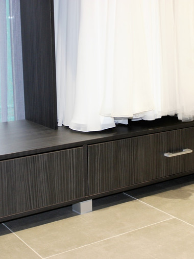 Шкаф-витрина №14